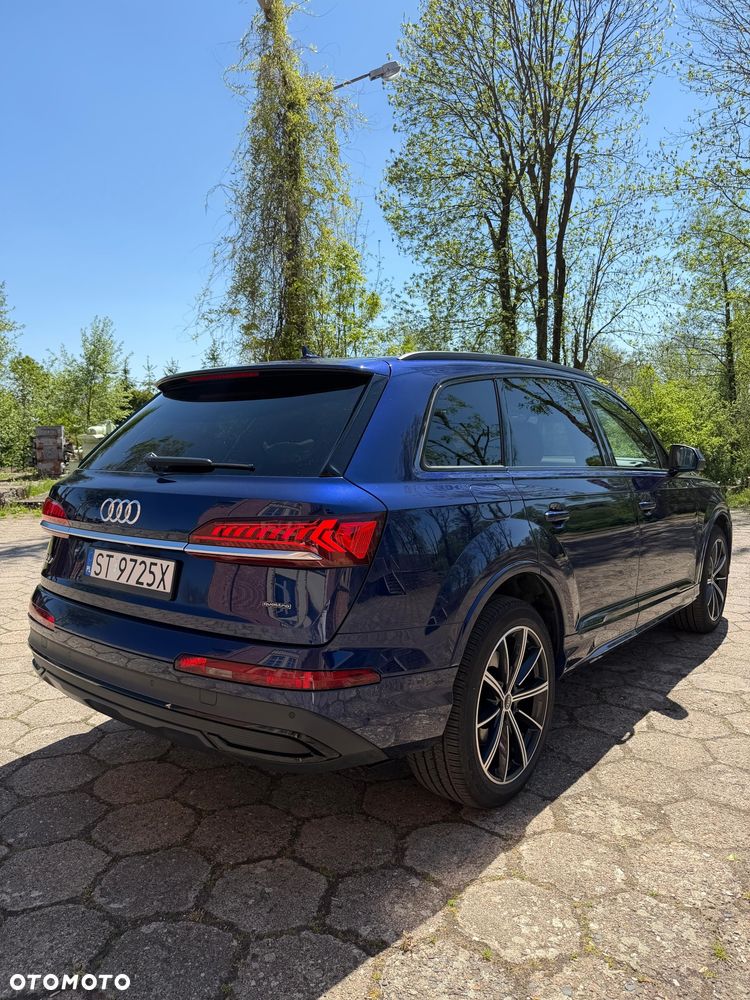 Audi Q7 55 TFSI quattro tiptronic - 24