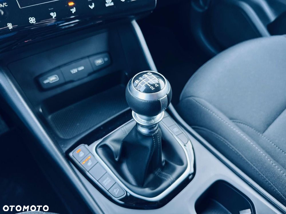 Hyundai Tucson 1.6 T-GDi Smart 2WD - 24