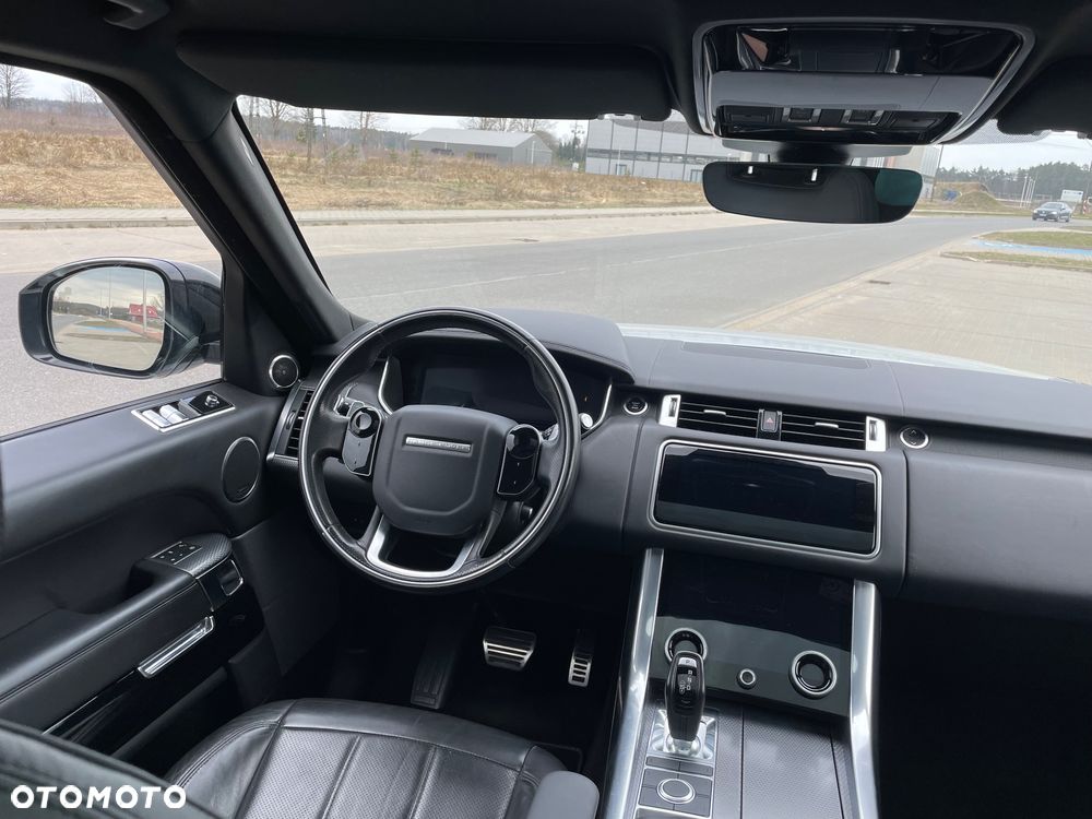 Land Rover Range Rover Sport - 32
