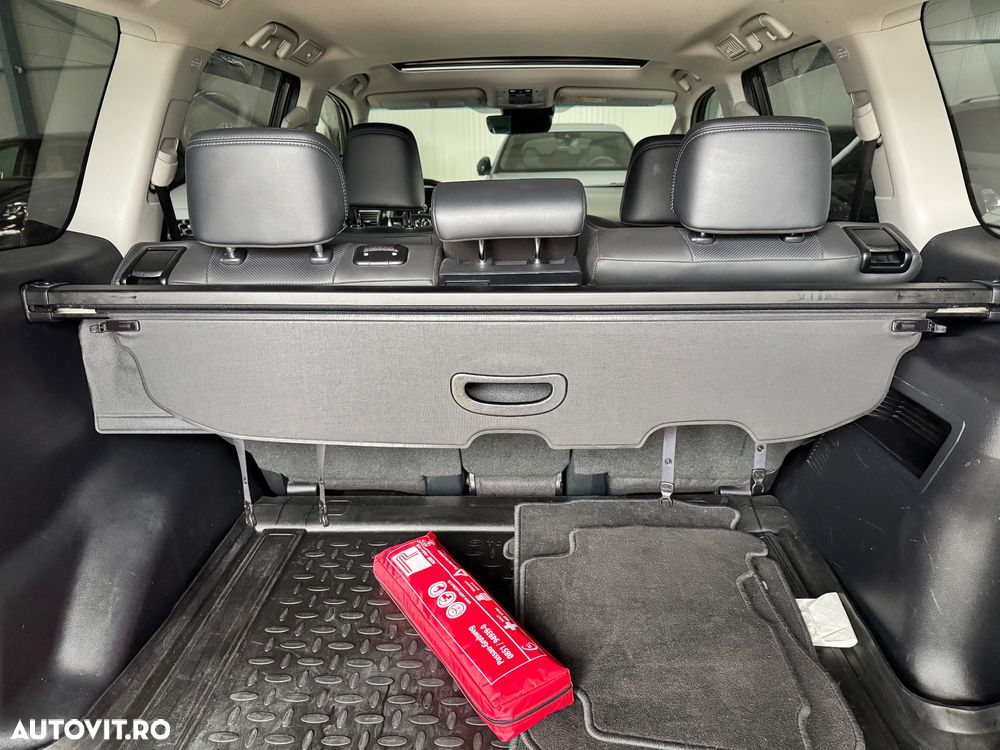 Toyota Land Cruiser 2.8 D-4D Automatik TEC-Edition - 24