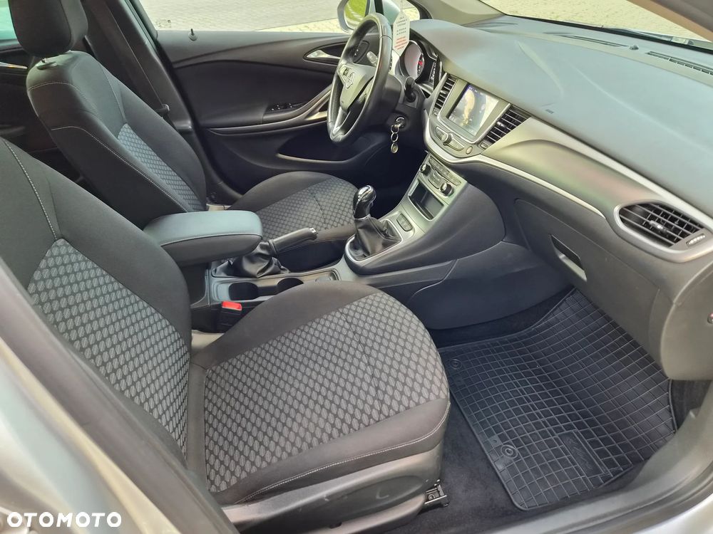 Opel Astra - 15