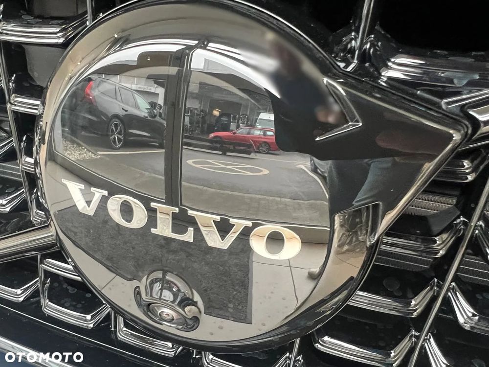 Volvo XC 40 B4 B DKG Ultra Black Edition - 33
