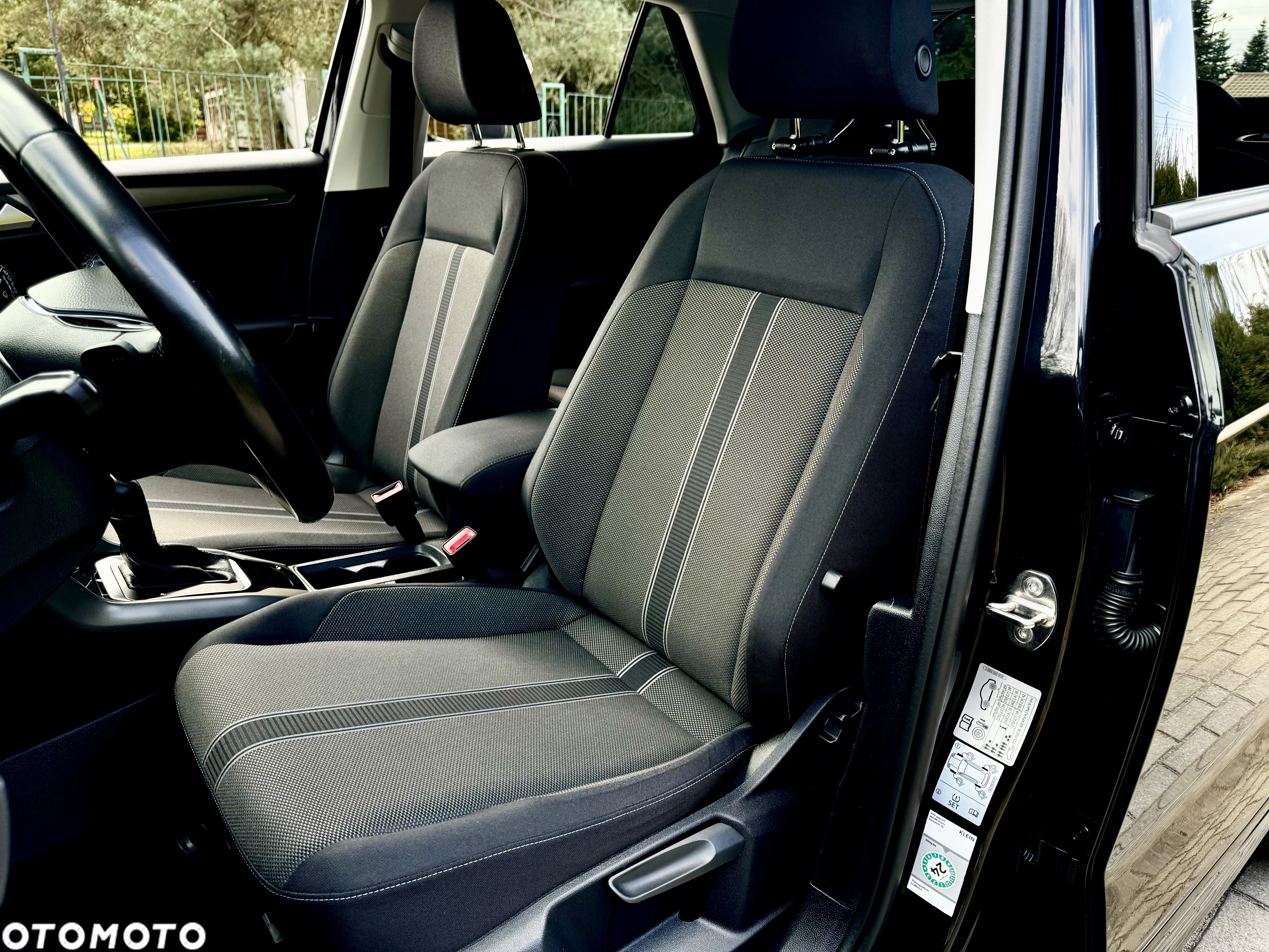Volkswagen T-Roc 2.0 TDI SCR DSG R-Line - 27