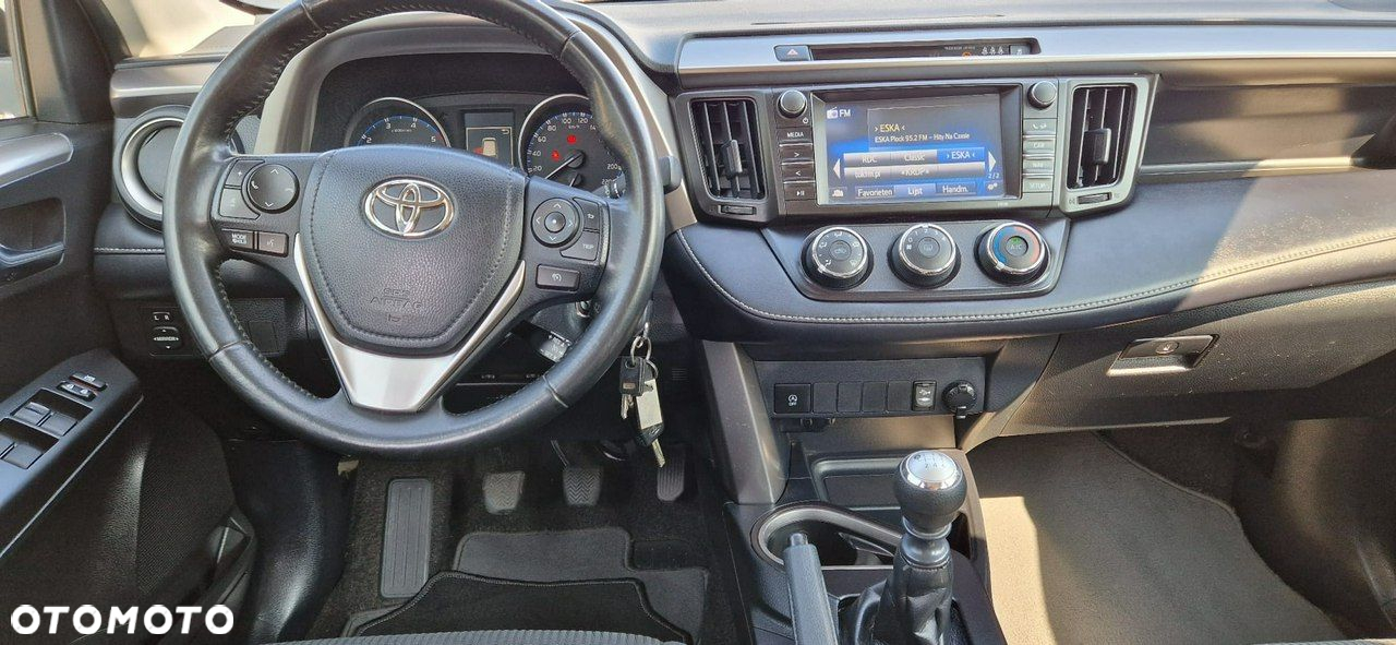 Toyota RAV4 - 21