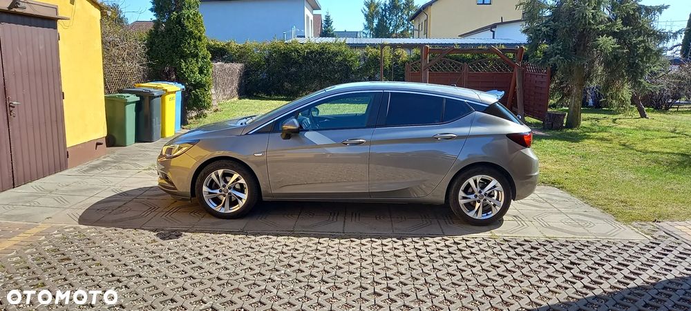 Opel Astra 1.4 T Enjoy - 1