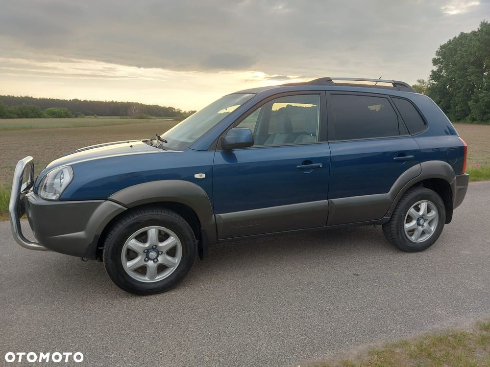 Hyundai Tucson 2.0 CRDi Active - 12