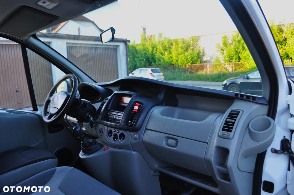 Renault TRAFIC L2H1 - 23