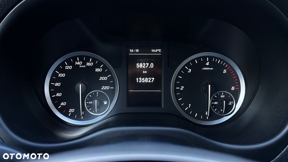Mercedes-Benz Vito - 17