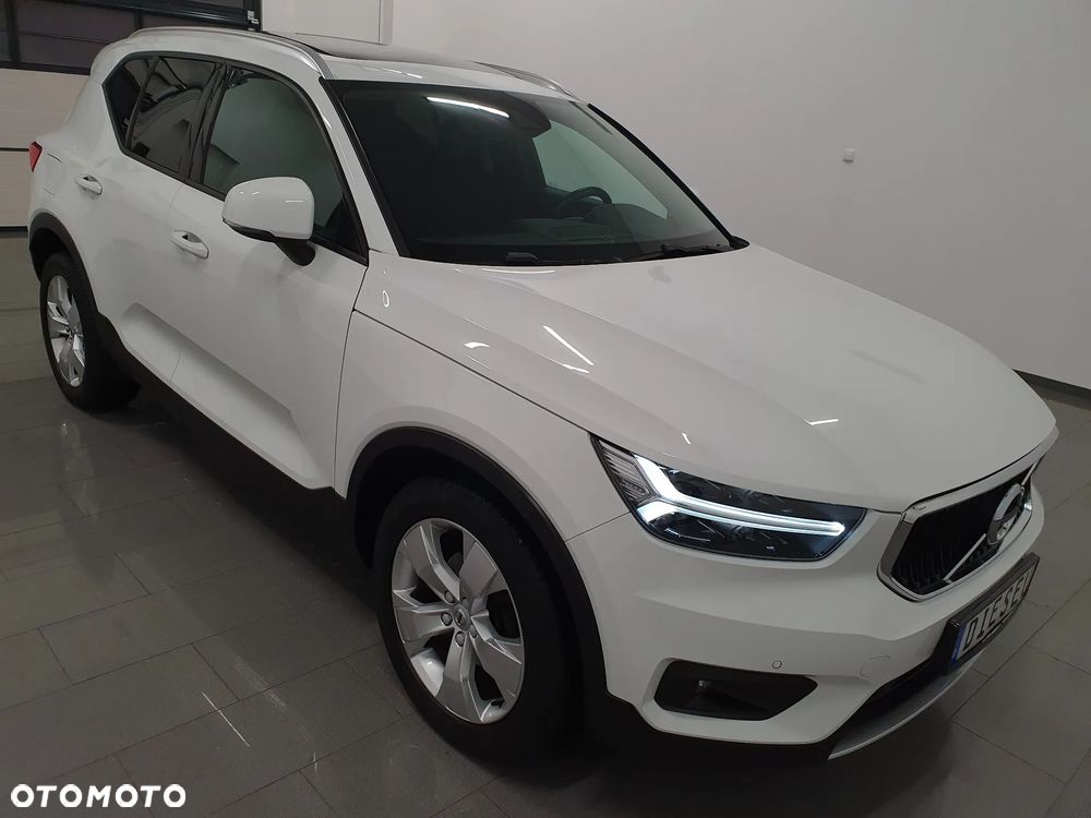 Volvo XC 40 D3 SCR R-Design - 30