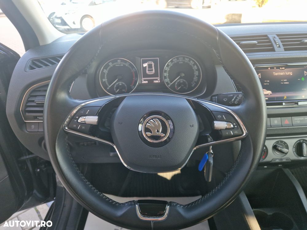 Skoda Fabia - 11