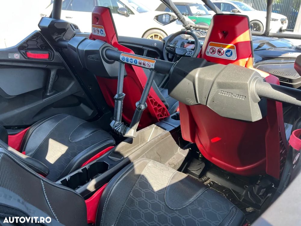 Can-Am Altul - 32