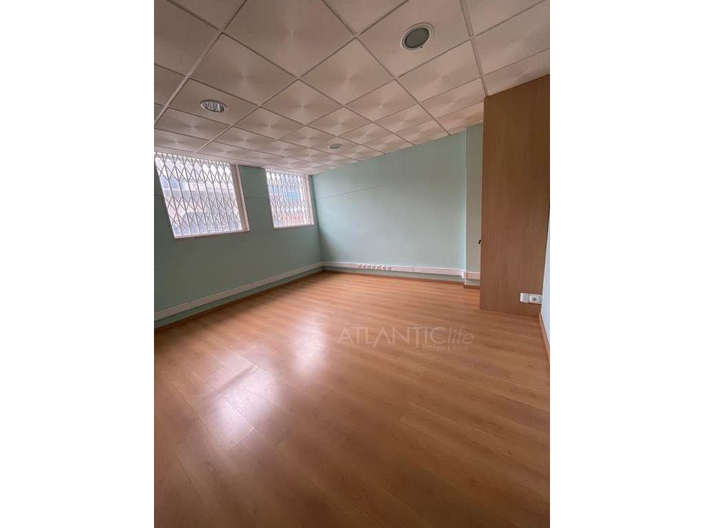 Ótima oportunidade de investimento no Pendão, Queluz! - Grande imagem: 5/9