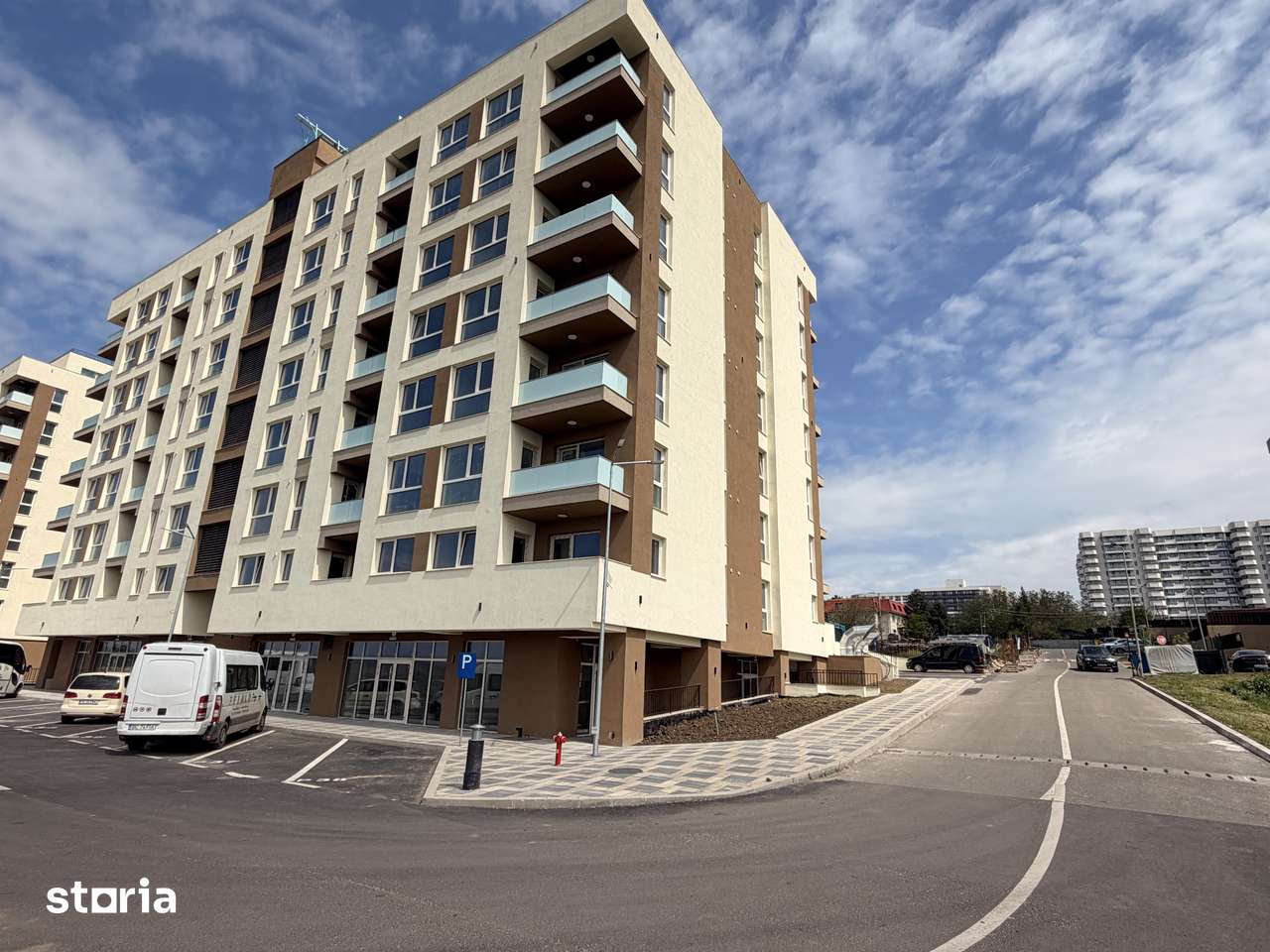 Apartament 2 camere intabulat bloc nou Copou zona Mega Image Royal — fotografia 1