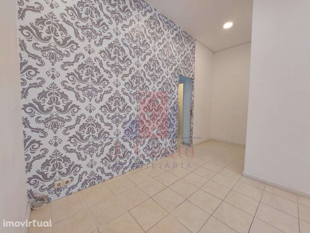 Loja para comércio em Caldas da Rainha - Grande imagem: 5/15