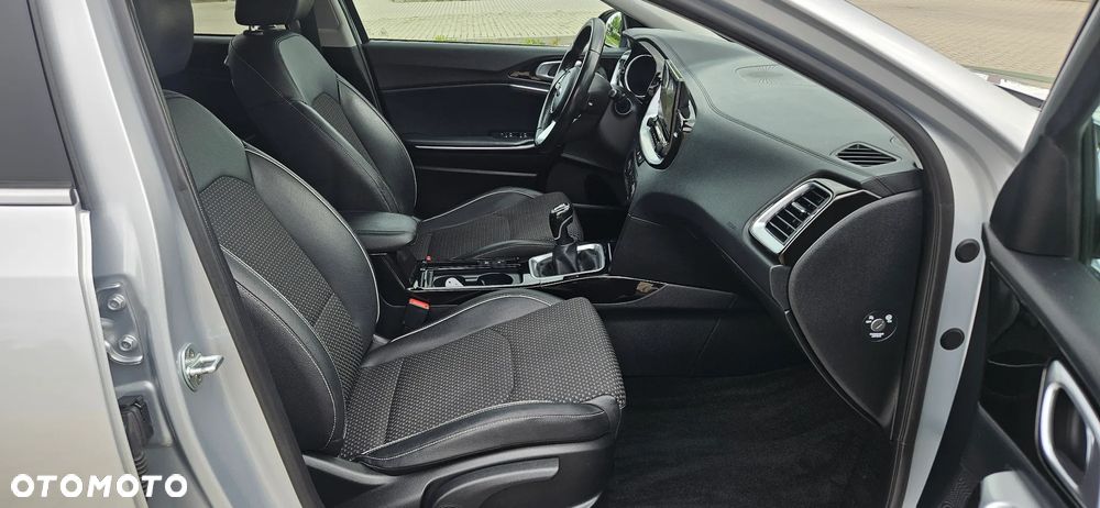 Kia XCeed 1.6 CRDi EDITION 7 - 11