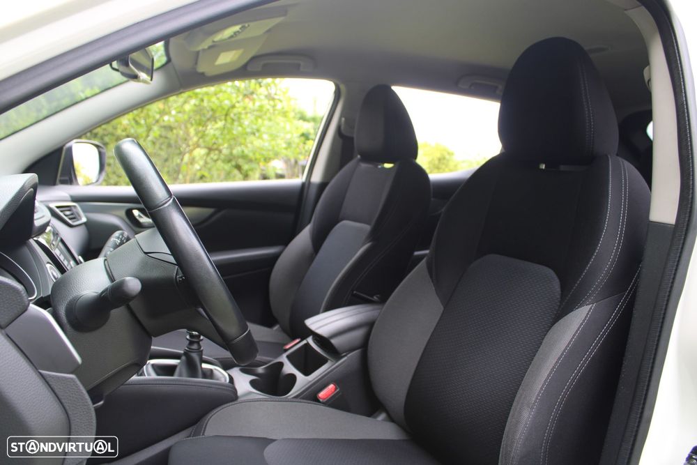 Nissan Qashqai 1.3 DIG-T N-Connecta - 5