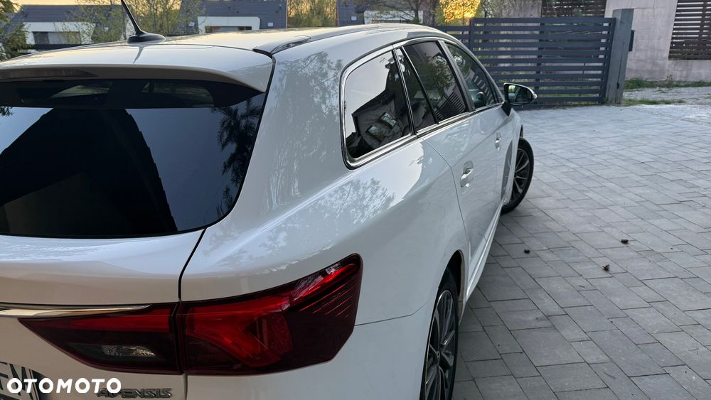 Toyota Avensis Touring Sports 1.8 Edition S+ - 23