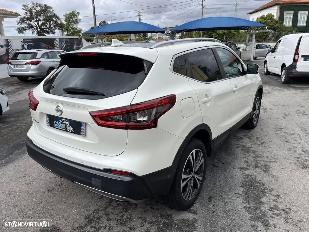 Nissan Qashqai 1.5 dCi N-Connecta 18 - 52