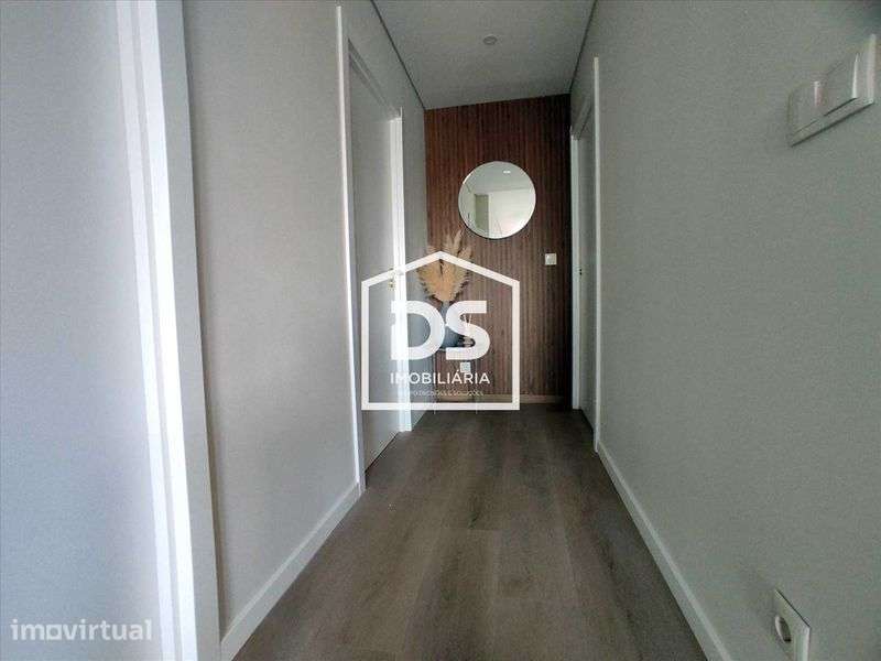 T3 Novo com Suite na Guarda | Design Moderno e Pré-Instalação de A/C - Grande imagem: 4/6