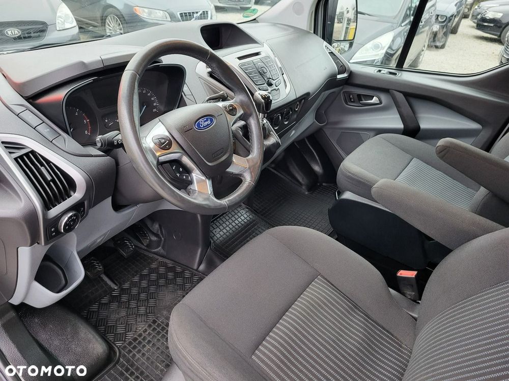 Ford Transit Custom - 14