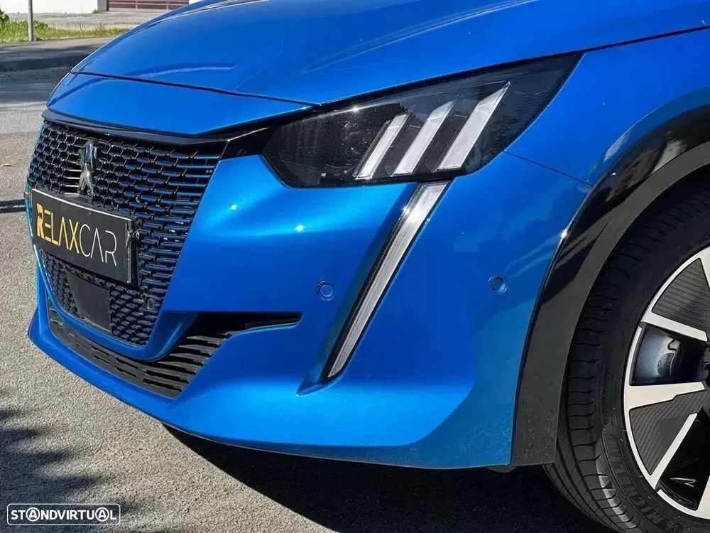 Peugeot e-208 50 kWh GT Pack - 6