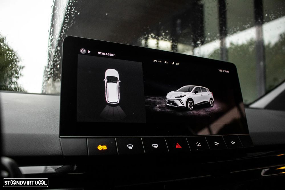 MG MG4 4 Standard - 38