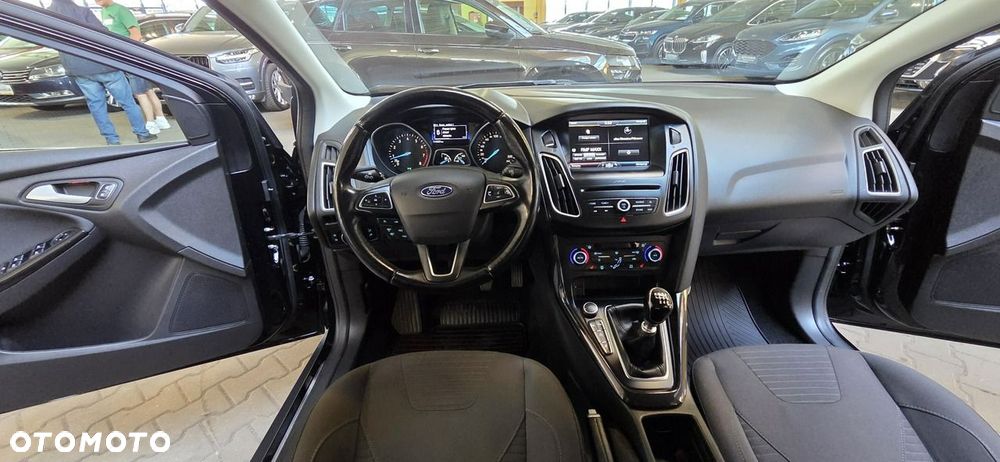 Ford Focus - 14