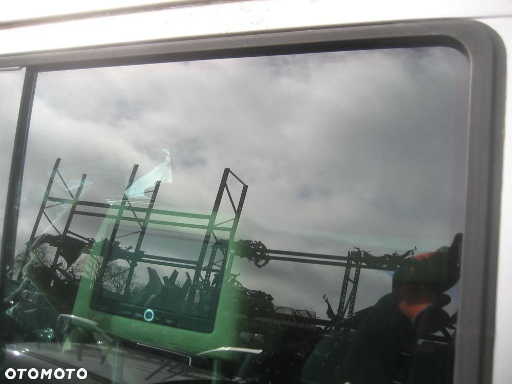 vw t4 lift 00-03r multivan szyba karoseryjna lewa ciemna AS3 - 5