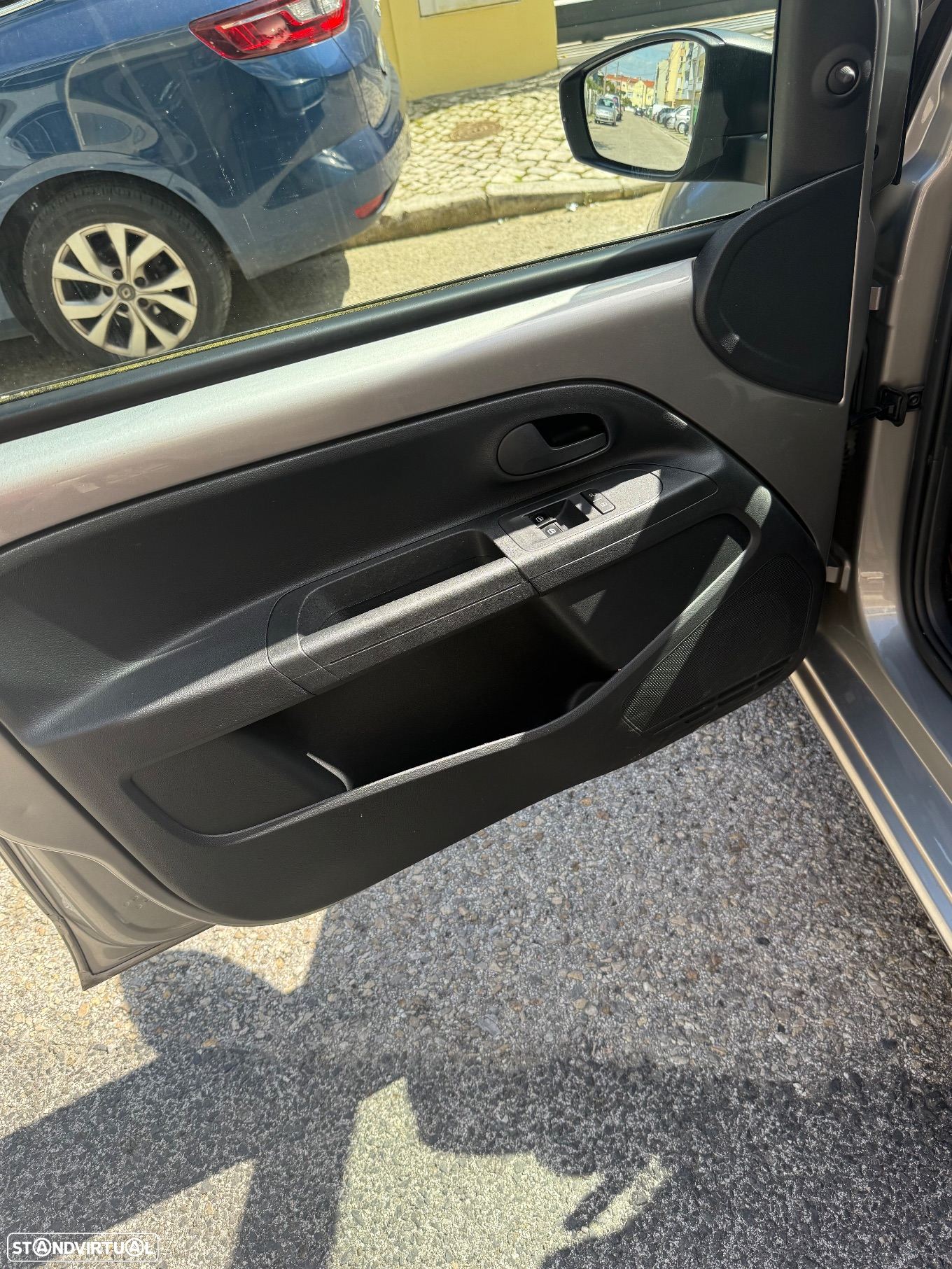 VW e-Up! Confort - 18