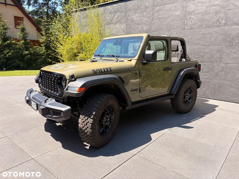 Jeep Wrangler - 8