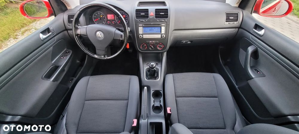 Volkswagen Golf - 30