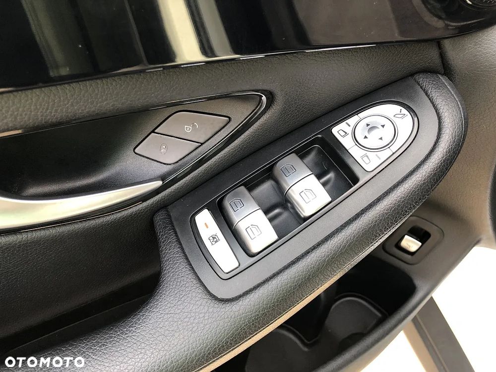 Mercedes-Benz GLC 220 d 4-Matic - 26