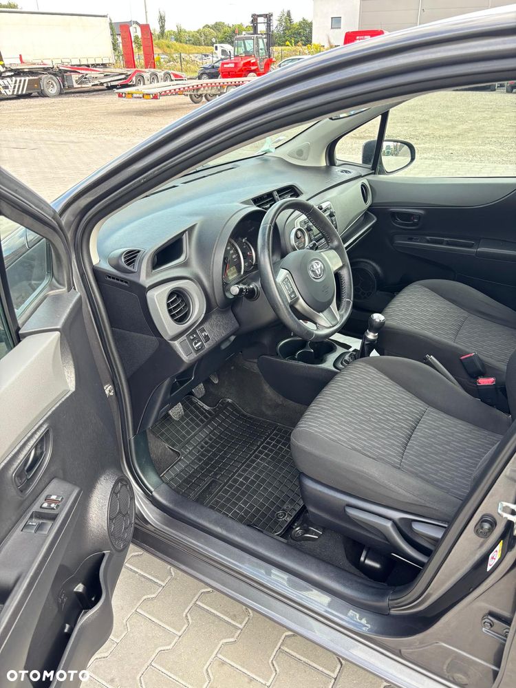 Toyota Yaris 1.0 Active - 7