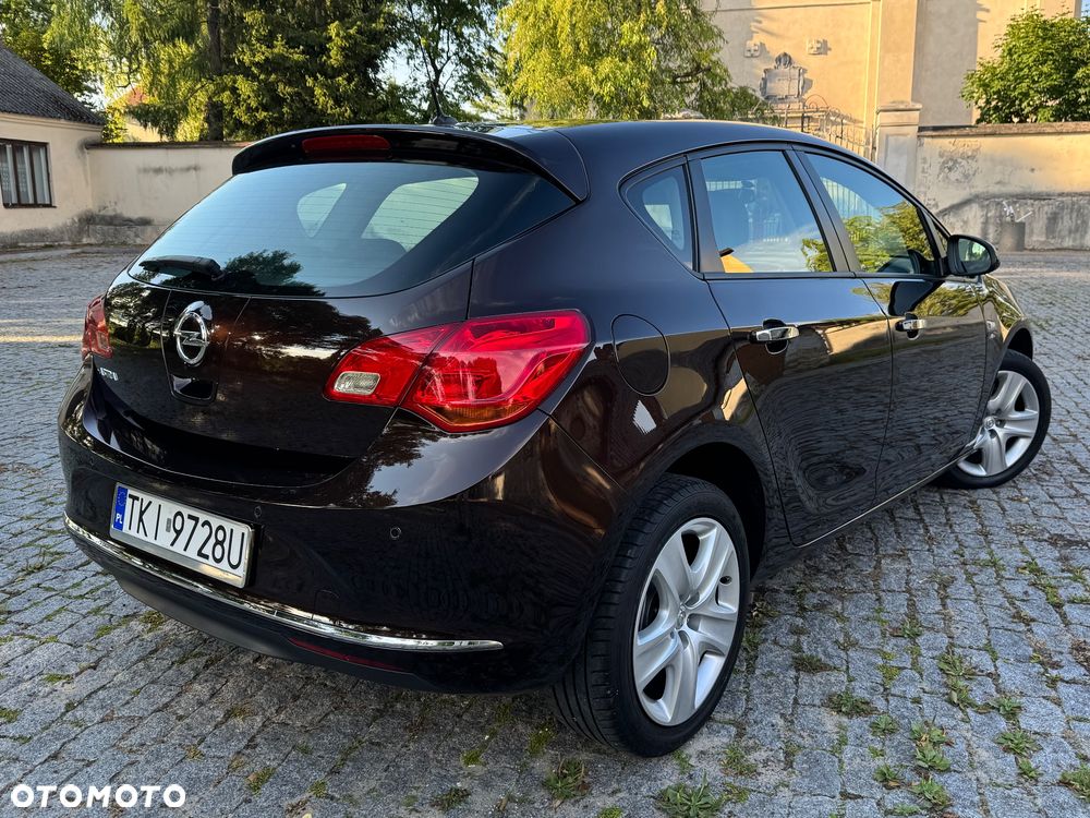 Opel Astra 1.4 T Cosmo - 3