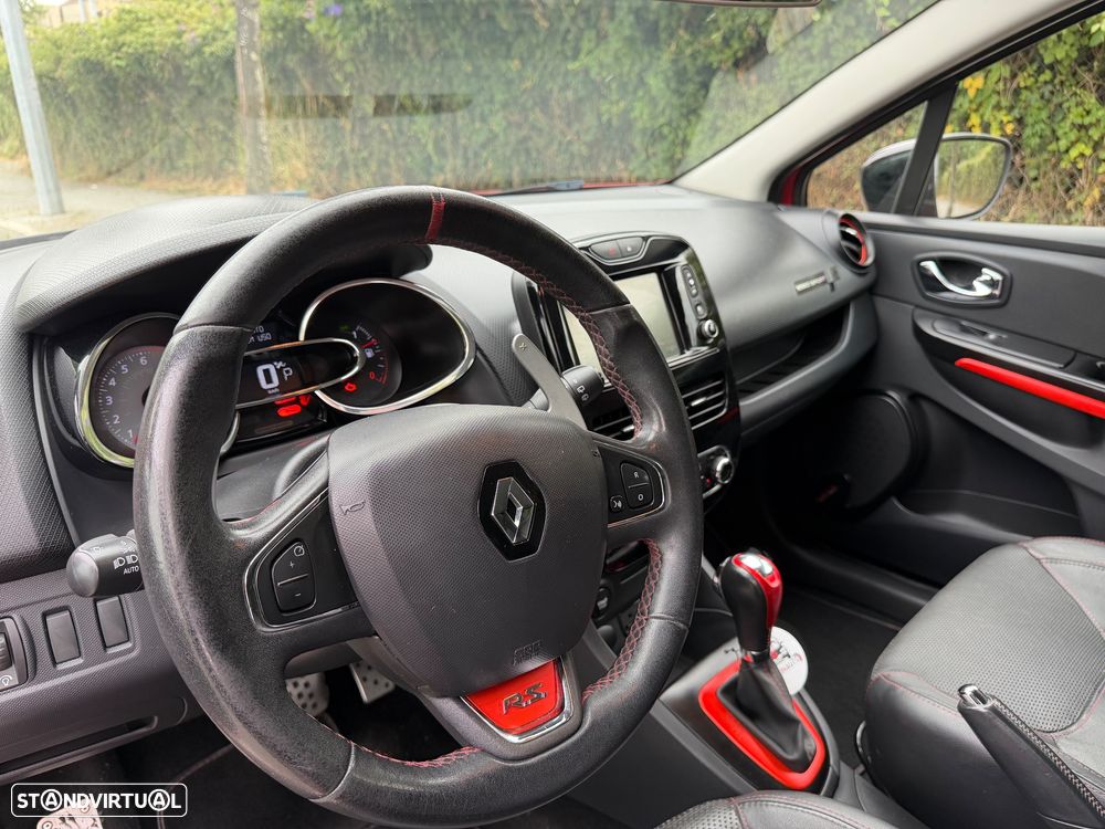 Renault Clio 1.6 T RS EDC - 8