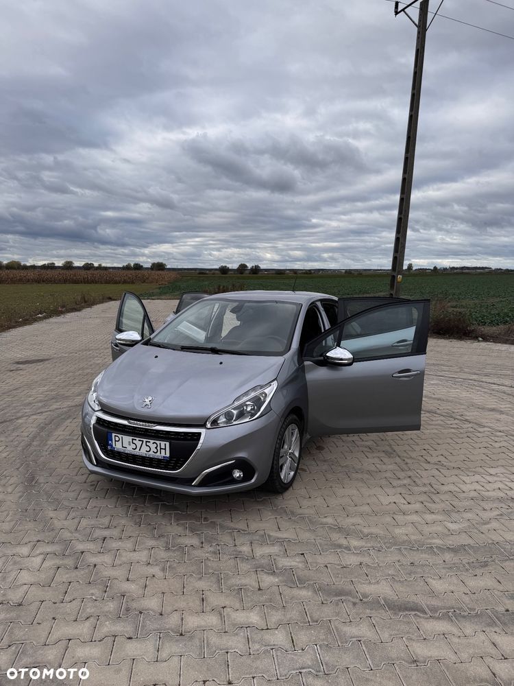 Peugeot 208 PureTech 82 Stop & Start Signature - 9