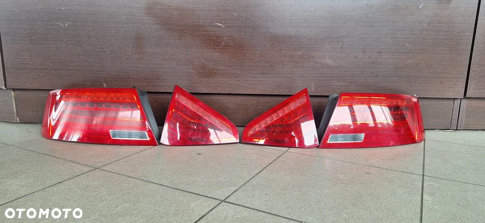 Audi A5 Lampa Tył Tylna LED Prawa w błotnik zewnętrzna 8T8945096F gwarancja - 1
