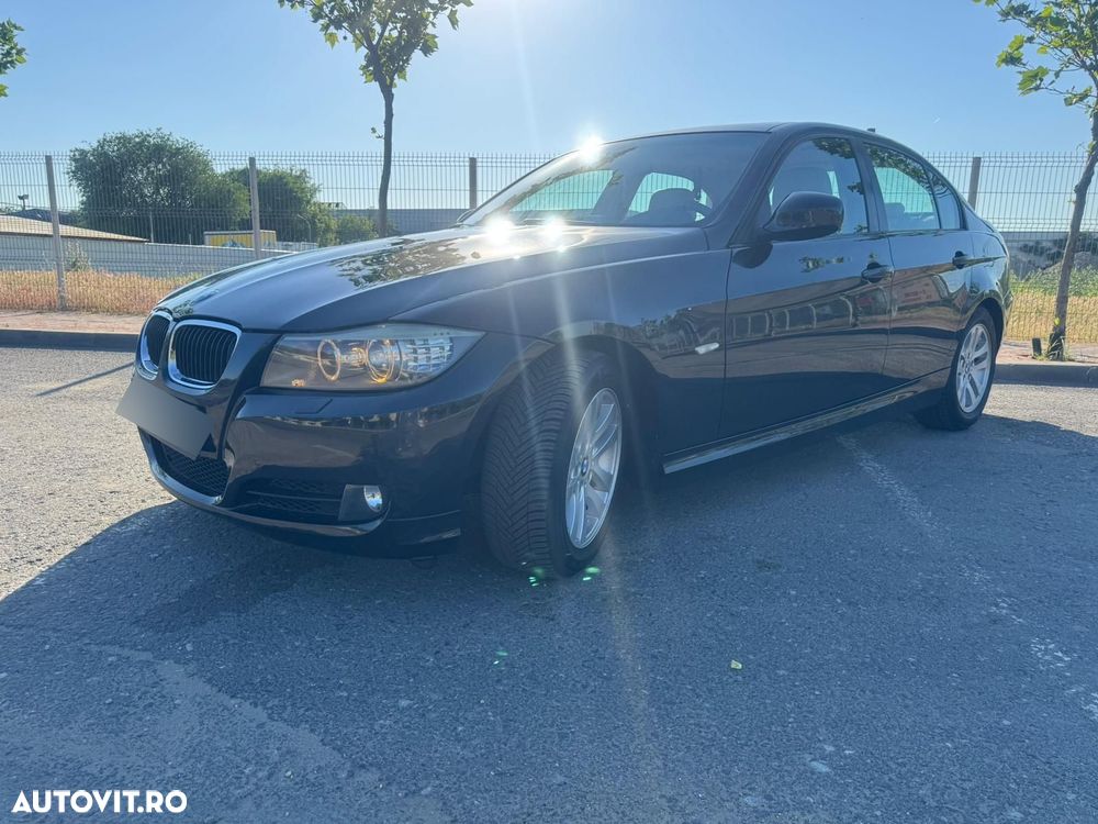 BMW Seria 3 318i Aut. - 3
