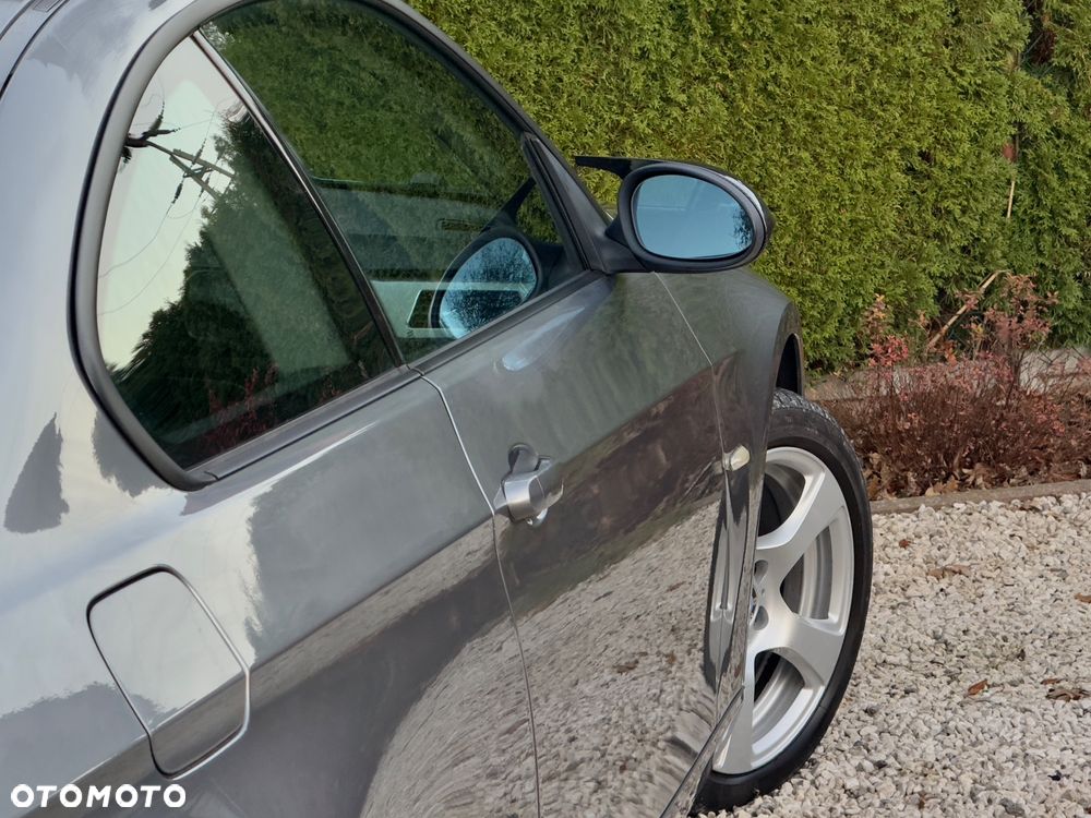 BMW Seria 3 320d DPF - 24