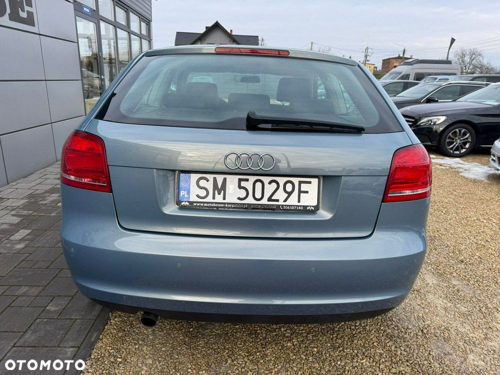Audi A3 Sportback - 6