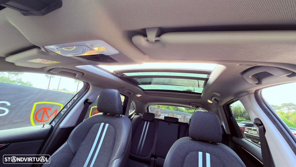 BMW 225xe Active Tourer iPerformance - 21