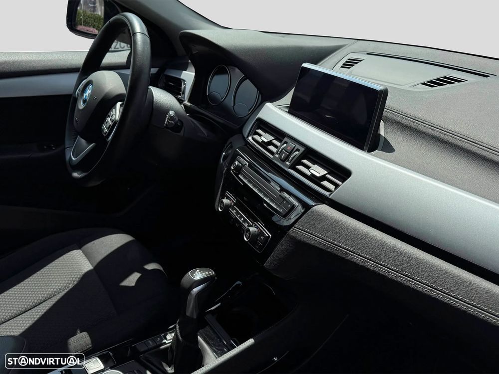 BMW X2 25 e xDrive Advantage - 12