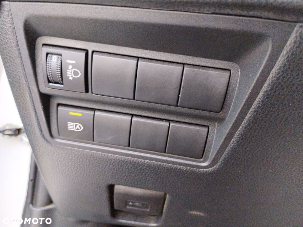Toyota Yaris Hybrid 1.5 Comfort - 22