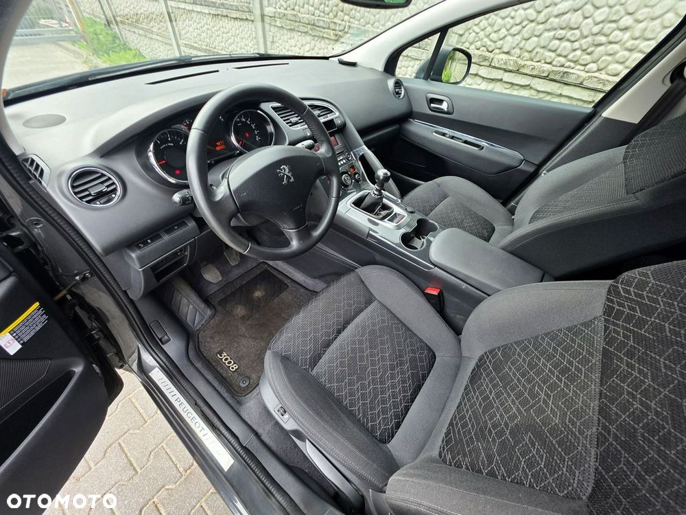 Peugeot 3008 - 11