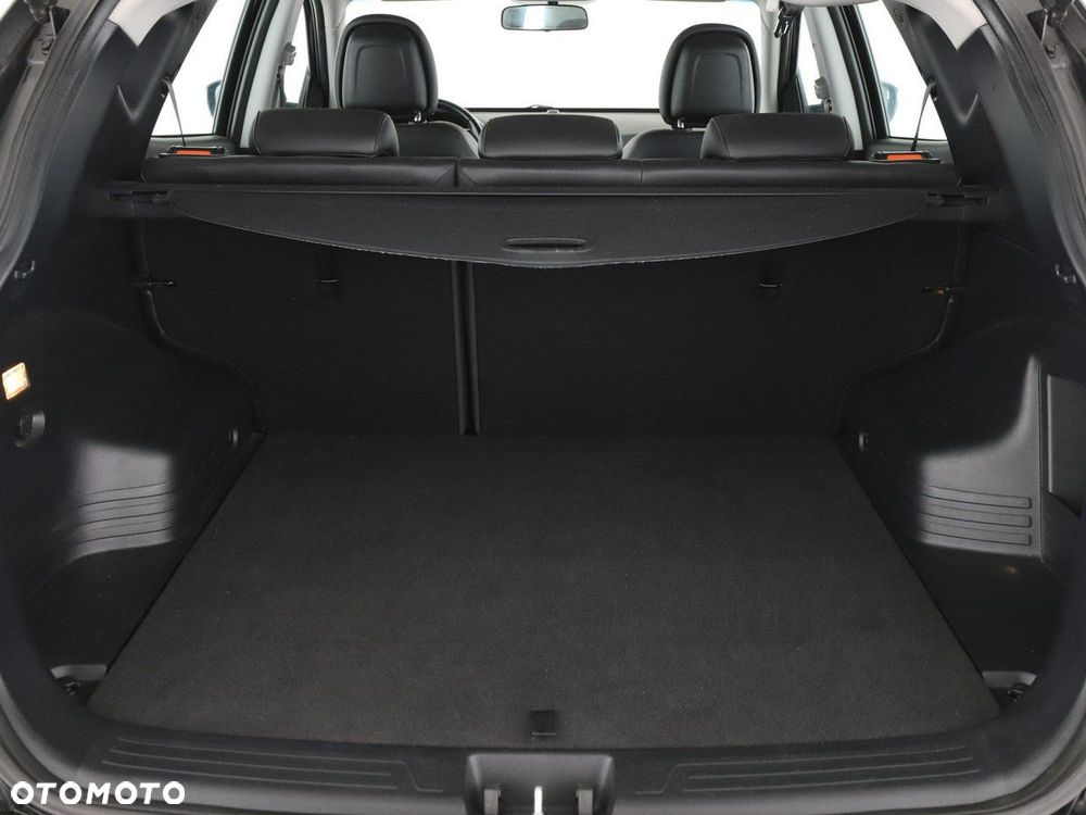 Hyundai ix35 1.6 2WD Fifa World Cup Edition - 20