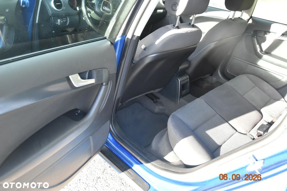 Audi A3 Sportback - 13