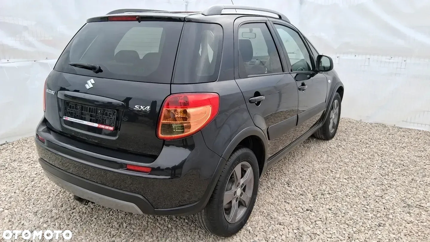 Suzuki SX4 1.6 Comfort Plus - 6