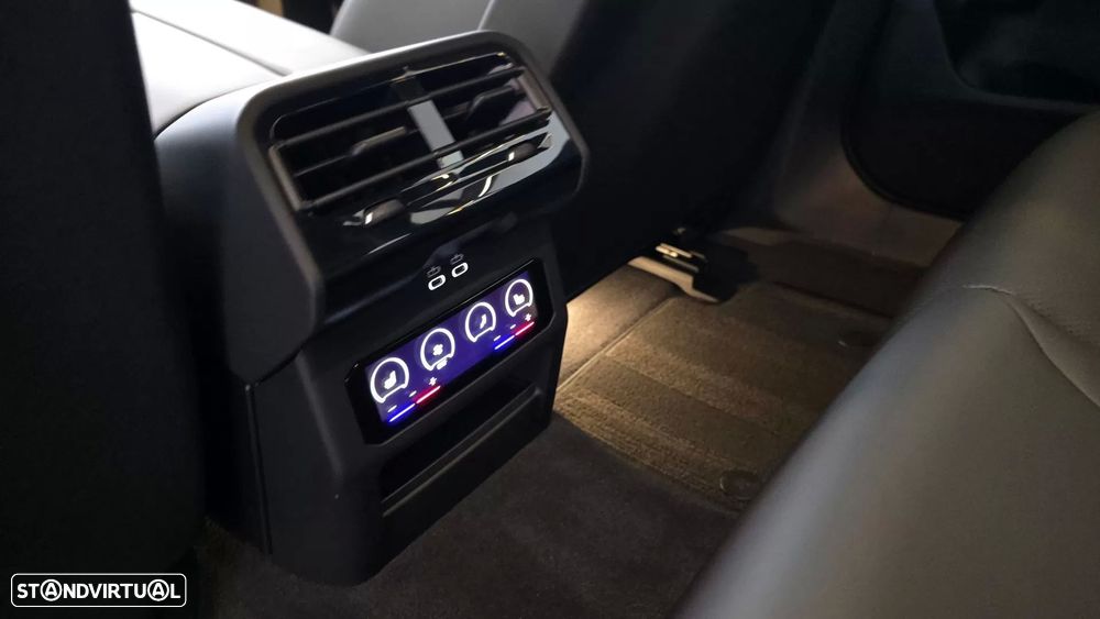 BMW 530 e Pack Desportivo M Pro - 60
