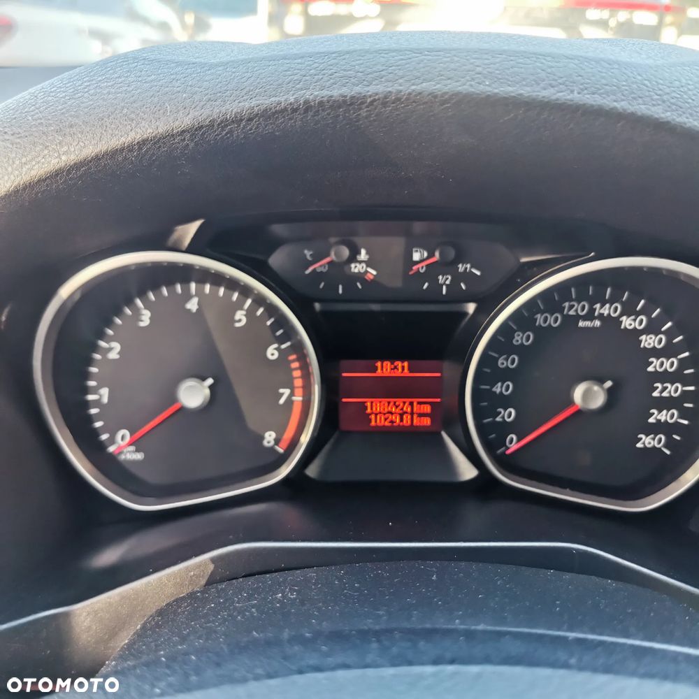 Ford Mondeo 1.6 Silver X - 3