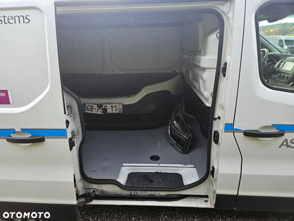 Renault Trafic - 11